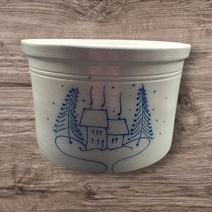 Eldreth nottingham 1995 Salt Glazed Crock Signed, 8" wide x 5 1/2. Grey and Blue